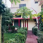 Singh Guest House