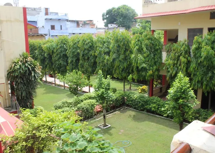 Singh Guest House