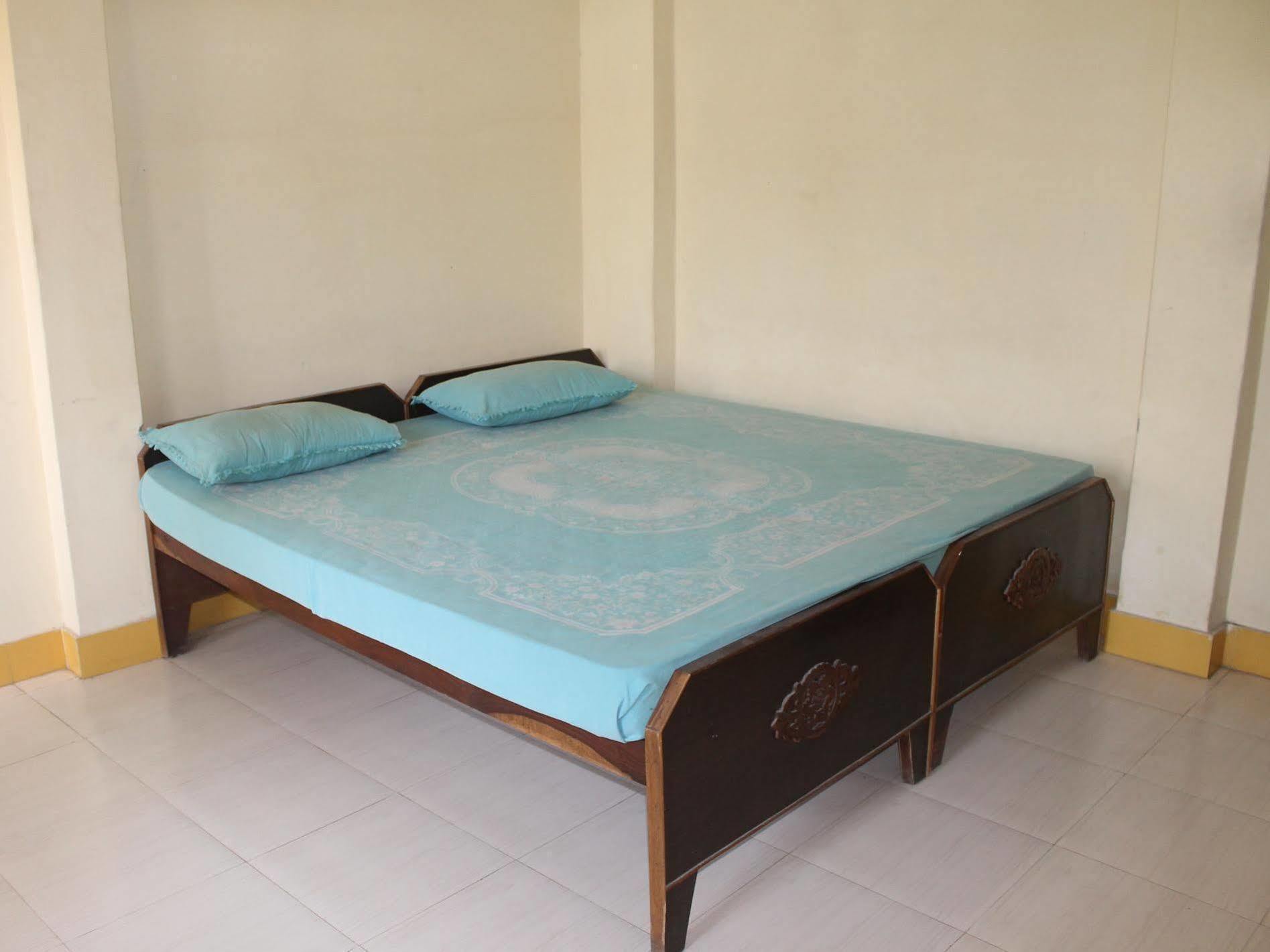 Singh Guest house